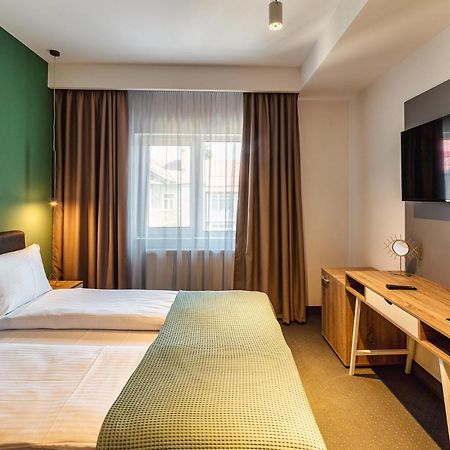 Saga Rooms Victoria  Εξωτερικό φωτογραφία