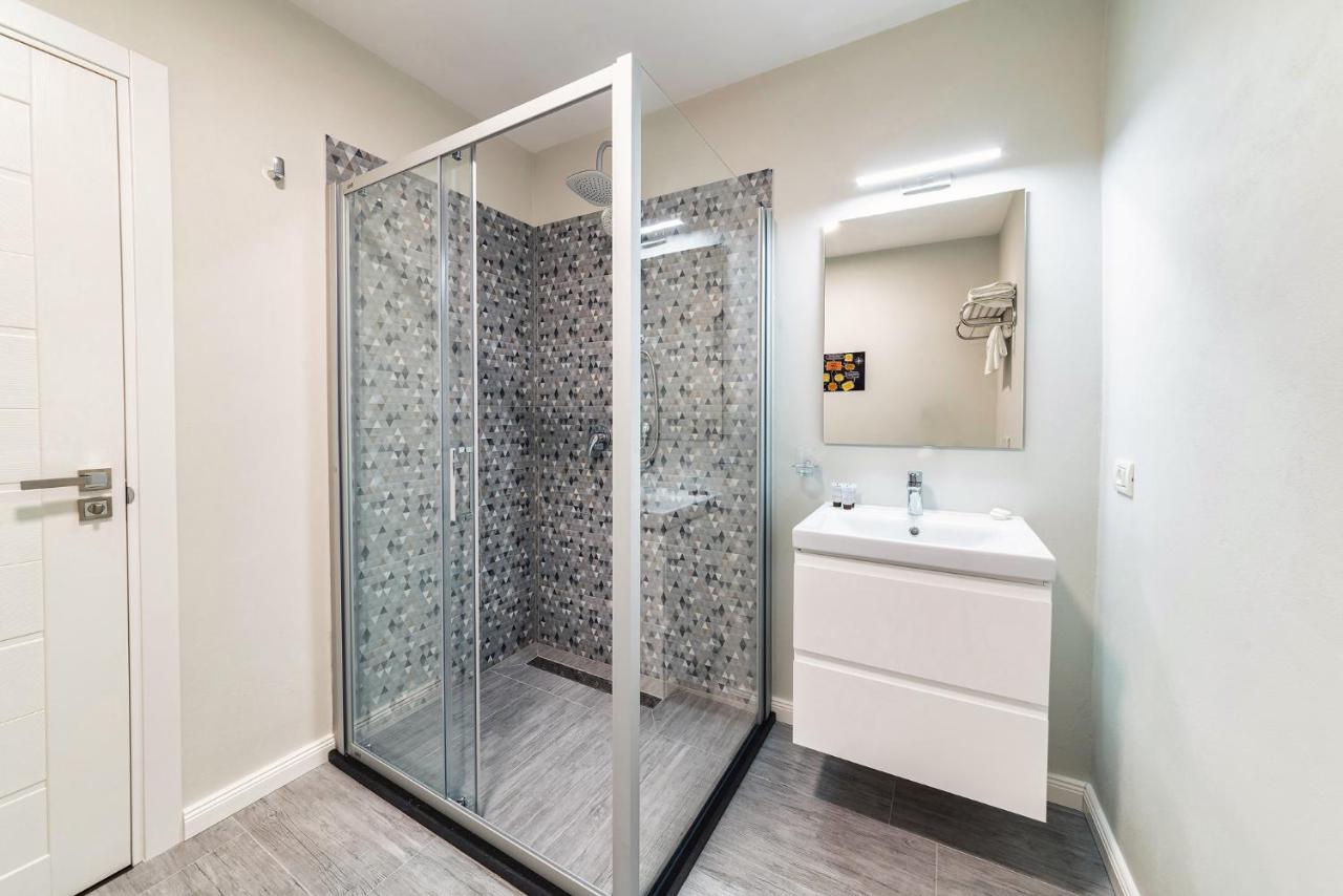 Saga Rooms Victoria  Εξωτερικό φωτογραφία