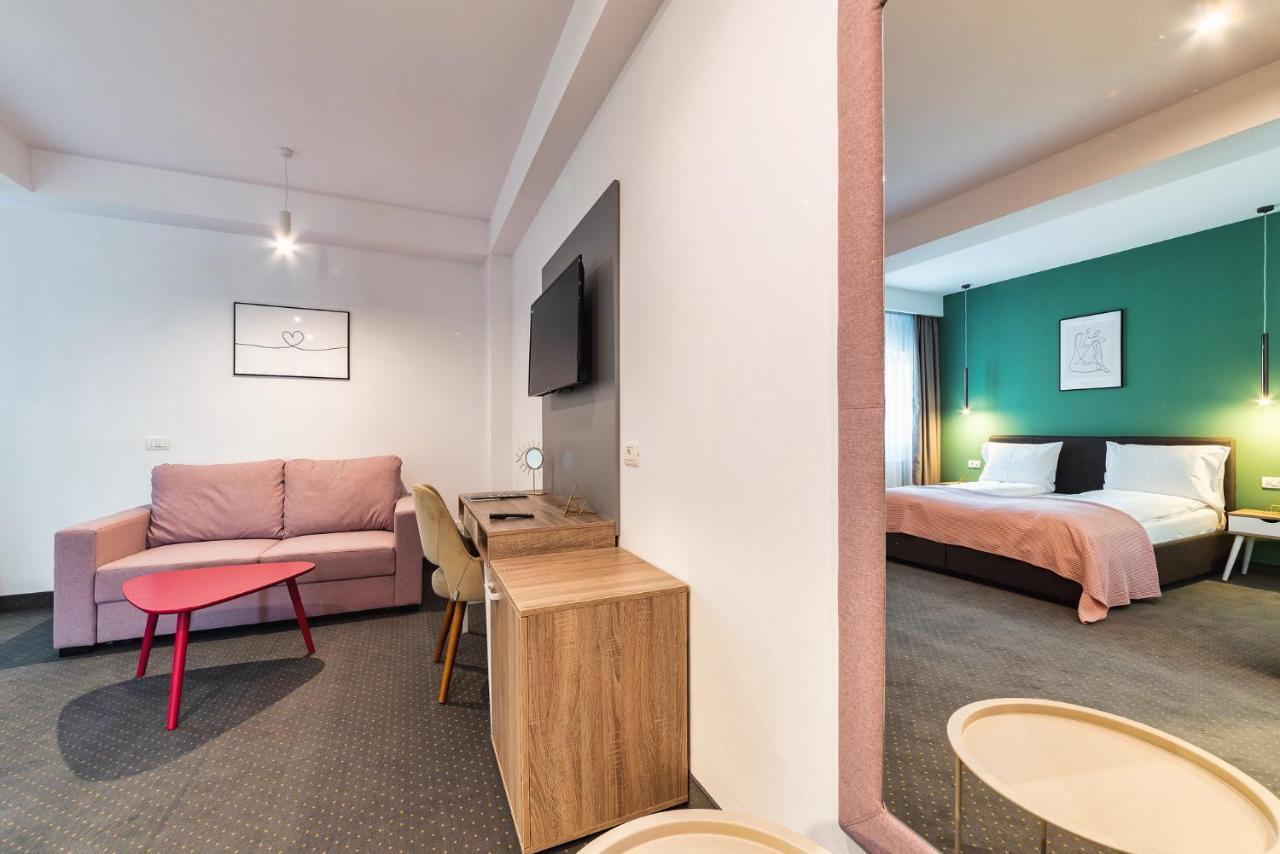 Saga Rooms Victoria  Εξωτερικό φωτογραφία
