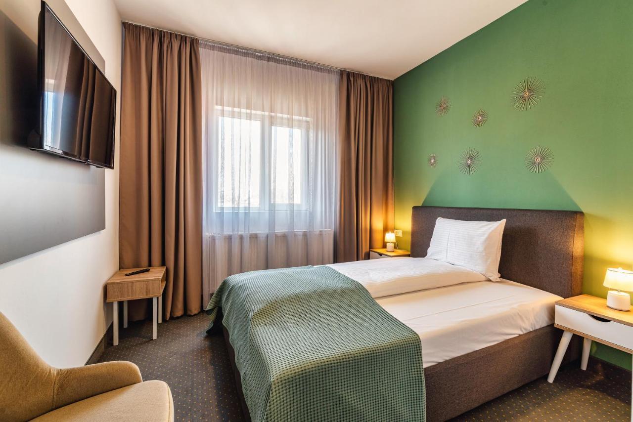 Saga Rooms Victoria  Εξωτερικό φωτογραφία