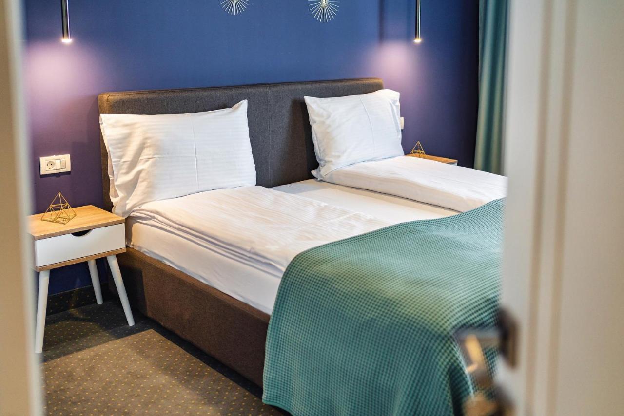 Saga Rooms Victoria  Εξωτερικό φωτογραφία