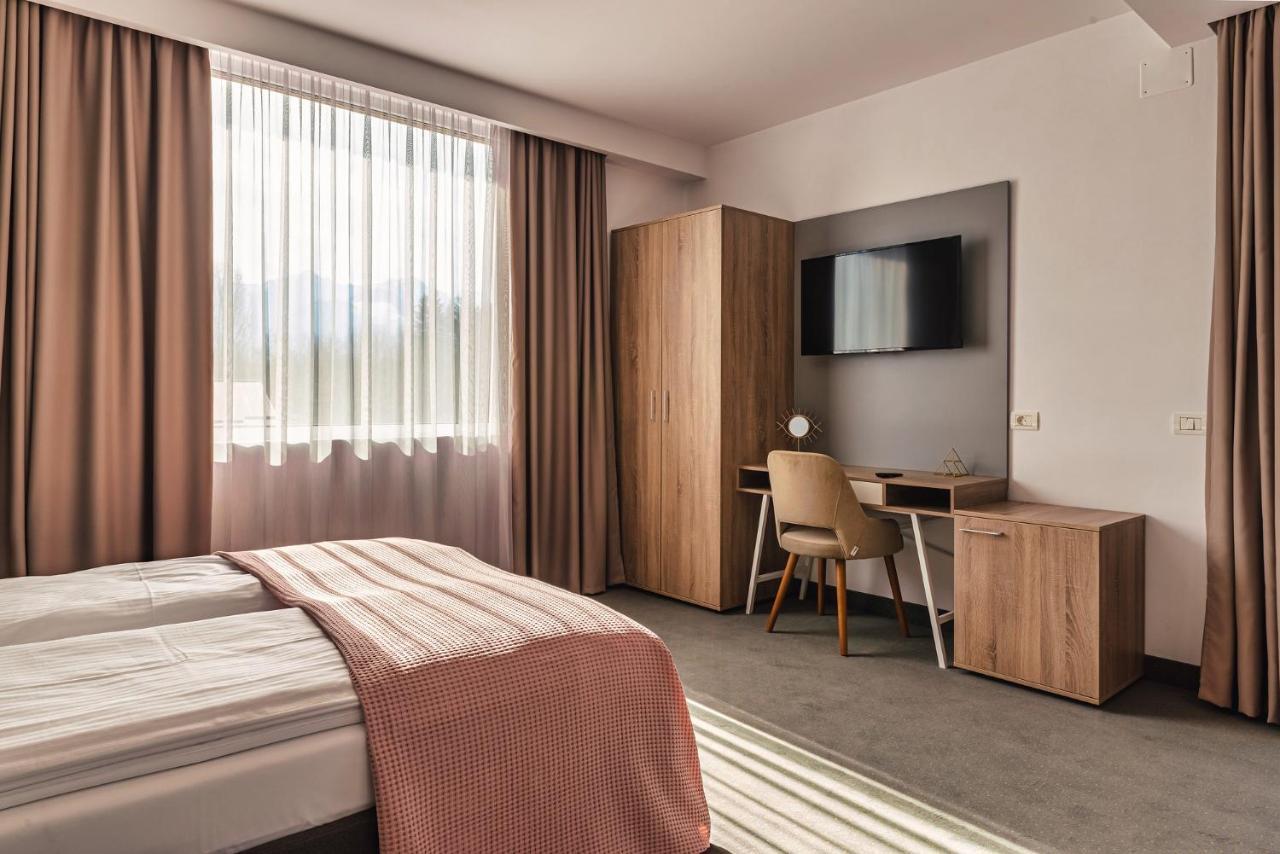 Saga Rooms Victoria  Εξωτερικό φωτογραφία